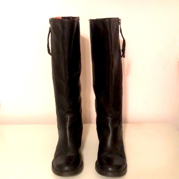 Lucky Brand Shoes - Lucky Brand leather boots, chocolate brown., in very good condition!